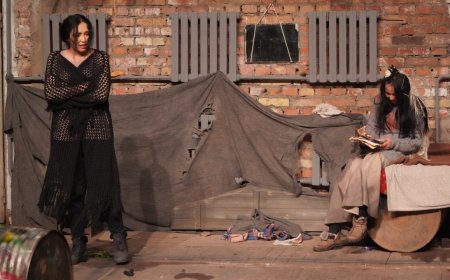 “Түпкүрдө” спектаклинин премьерасы өттү