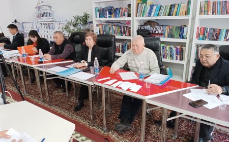 Ысык-Көл облусунун маданият мекемелеринде иштеген кызматкерлер аттестациядан өтүштү