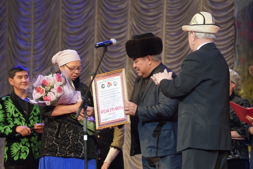 13 декабря отметили 80-летие народного артиста Кыргызстана, композитора и музыканта Аксуубая Атабаева.