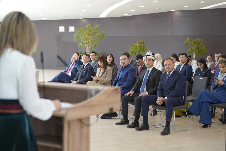 Астана шаарында Казакстан Республикасынын Маданият жана маалымат министрлиги тарабынан уюштурулган II Казак-Кыргыз  жаштар форумунун ачылыш аземи өттү