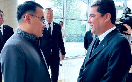 Заместитель министра культуры Чынгыз Эсенгул уулу встретился с министром культуры Туркменистана Атагельди Шамурадовым