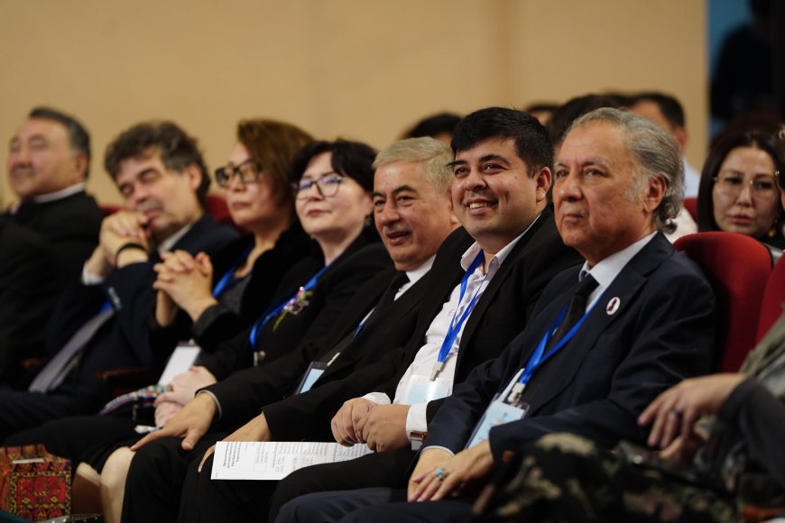 Бишкекте жогорку музыкалык окуу жайлардын ректорлорунун эл аралык форуму расмий ачылды