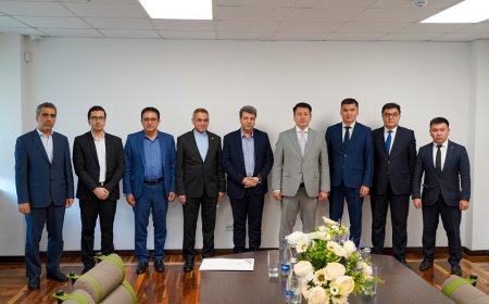 Тимурлан Ажымалиев Иран Ислам Республикасынын расмий делегациясы менен жолугушту