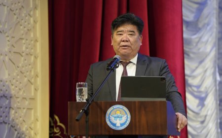 Алтынбек Максутов: В Центральном аппарате, в структурных подразделениях и учреждениях Министерства культуры будут изменения