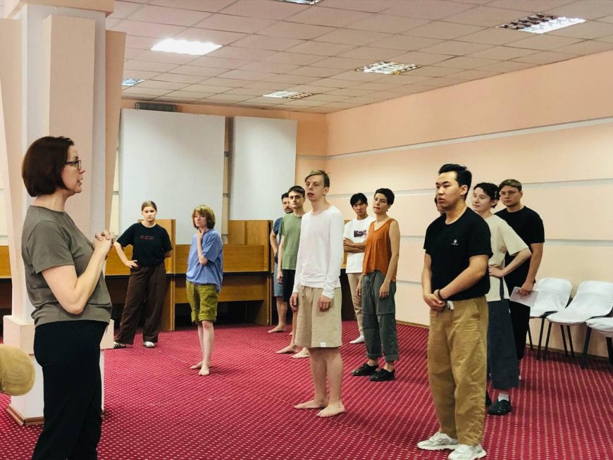ГИТИСтин актердук чеберчилик боюнча мектеби Кыргызстанга келди