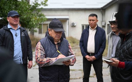 Акылбек Жапаров Кыргыз Республикасынын Маданият, маалымат, спорт жана жаштар саясаты министрлигине караштуу «Кыргыз маданият сервис» мамлекеттик ишканасынын ишмердүүлүгү боюнча бир катар тапшырмаларды берди