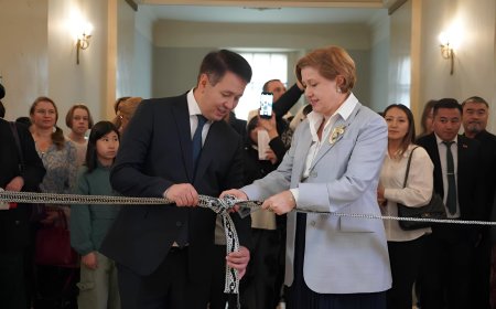 Россиянын декоративдик искусство музейинде «Кылымдардын мурасы» көргөзмөсү ачылды