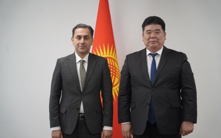 Алтынбек Максутов провёл встречу с заместителем министра культуры Азербайджана