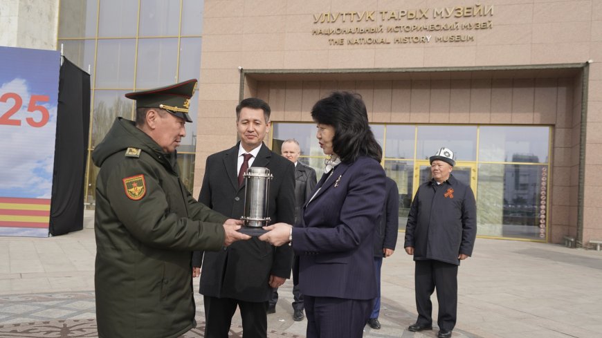 Капсула с землёй из Брестской крепости, Хатыни и Дубосековского перекрёстка передана Национальному историческому музею