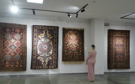 В Бишкеке открылась выставка «Национальное наследие, живущее в жемчужинах азербайджанского искусства»