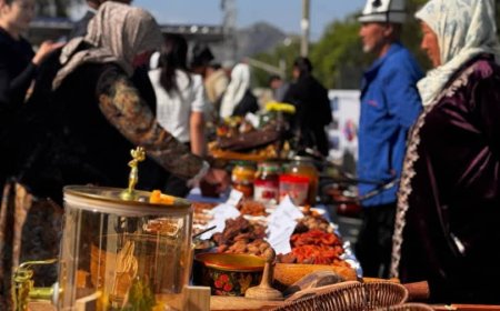 “Өрүк гүлү” эл аралык фестивалы өттү