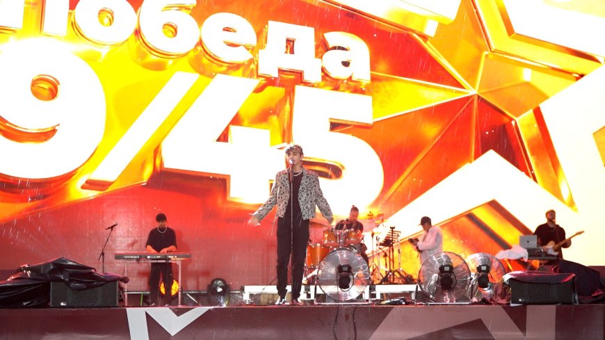 Бишкек шаарында Улуу Жеңиштин 80 жылдыгына арналган майрамдык концерт болуп өттү