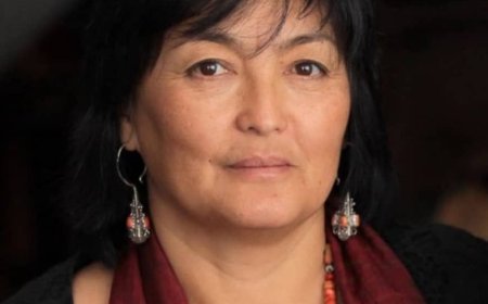 Кыргыз Республикасынын маданиятына эмгек сиңирген ишмер Динара Чочунбаева 69 жашында мезгилсиз дүйнөдөн кайтты