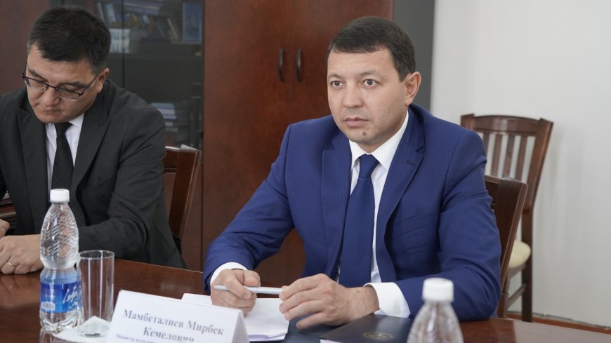 Мирбек Мамбеталиев встретился с Чрезвычайным и Полномочным Послом Индии в Кыргызской Республике