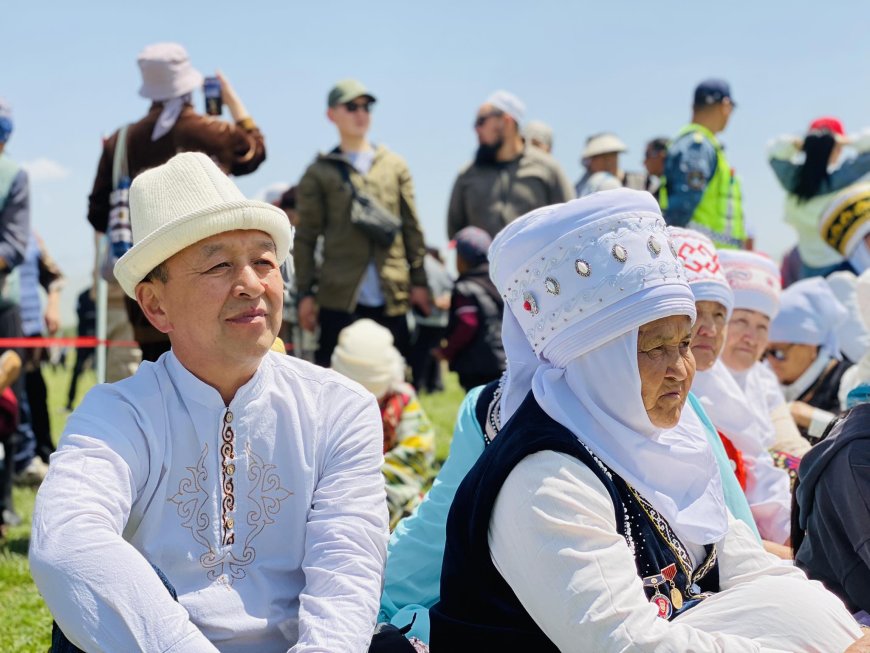 Ат-Башыда “Кыргыз даамы”, “Кыргыз шырдагы” фестивалдары жана кыргыз күрөш боюнча “Хан Кошой” эл аралык мелдеши өттү