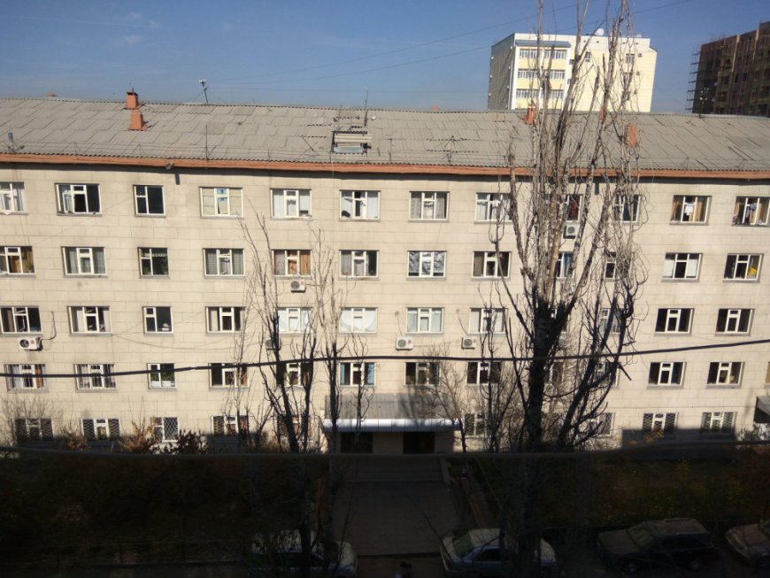КӨРКӨМ СҮРӨТ ОКУУ ЖАЙЫНЫН ЖАТАКАНАСЫНЫН АБАЛЫ ТЕКШЕРИЛДИ