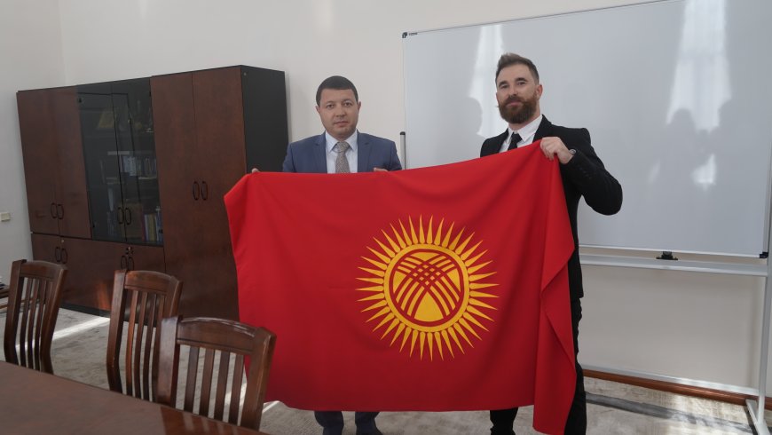 МИРБЕК МАМБЕТАЛИЕВ ЭЛ АРАЛЫК СЫНАККА КАТЫША ТУРГАН РОК ТОБУНУН ӨКҮЛҮН КАБЫЛ АЛДЫ