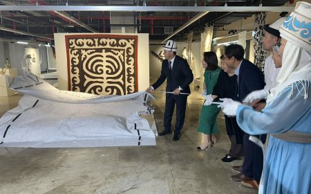 В ЧХОНДЖУ ОТКРЫЛАСЬ СПЕЦИАЛЬНАЯ ВЫСТАВКА КЫРГЫЗСТАНА «САКРАЛЬНОСТЬ КЫРГЫЗСКОГО ВОЙЛОКА»