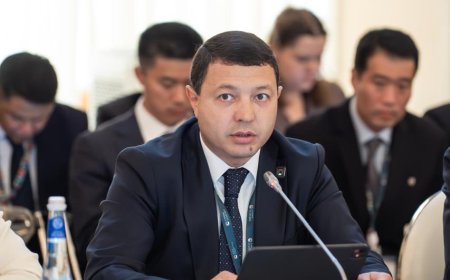 М. МАМБЕТАЛИЕВ ВЫСТУПИЛ НА XI МЕЖДУНАРОДНОМ ФОРУМЕ ОБЪЕДИНЁННЫХ КУЛЬТУР В САНКТ-ПЕТЕРБУРГЕ
