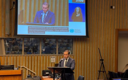 КЫРГЫЗСТАН БУУДА ЖАШТАР САЯСАТЫ БОЮНЧА ДЕМИЛГЕЛЕРИН СУНУШТАДЫ