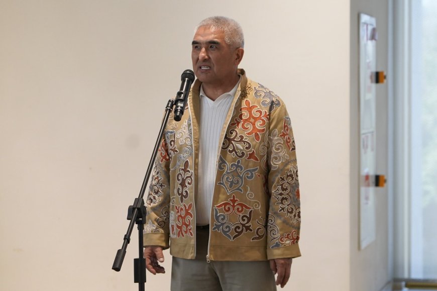 ОТКРЫЛАСЬ ВЫСТАВКА, ПОСВЯЩЁННАЯ 200-ЛЕТИЮ АРСТАНБЕКА БУЙЛАШ УУЛУ