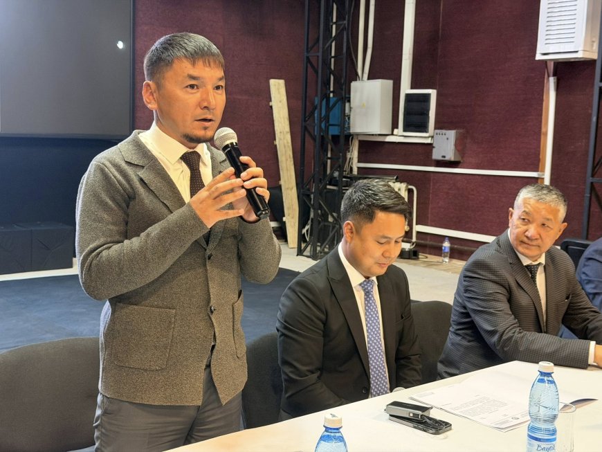 НАЗНАЧЕН НОВЫЙ ДИРЕКТОР ЧУЙСКОГО ОБЛАСТНОГО МУЗЫКАЛЬНО-ДРАМАТИЧЕСКОГО И САТИРИЧЕСКОГО ТЕАТРА ИМЕНИ Ш. ТЕРМЕЧИКОВА