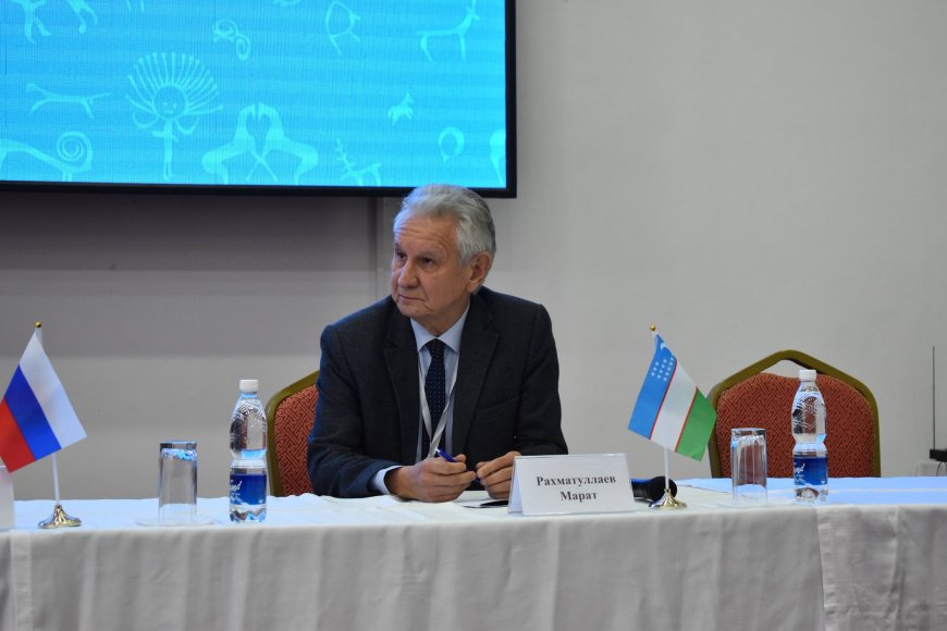 МЕЖДУНАРОДНАЯ КОНФЕРЕНЦИЯ О БУДУЩЕМ БИБЛИОТЕК ПРОХОДИТ НА БЕРЕГУ ИССЫК-КУЛЯ